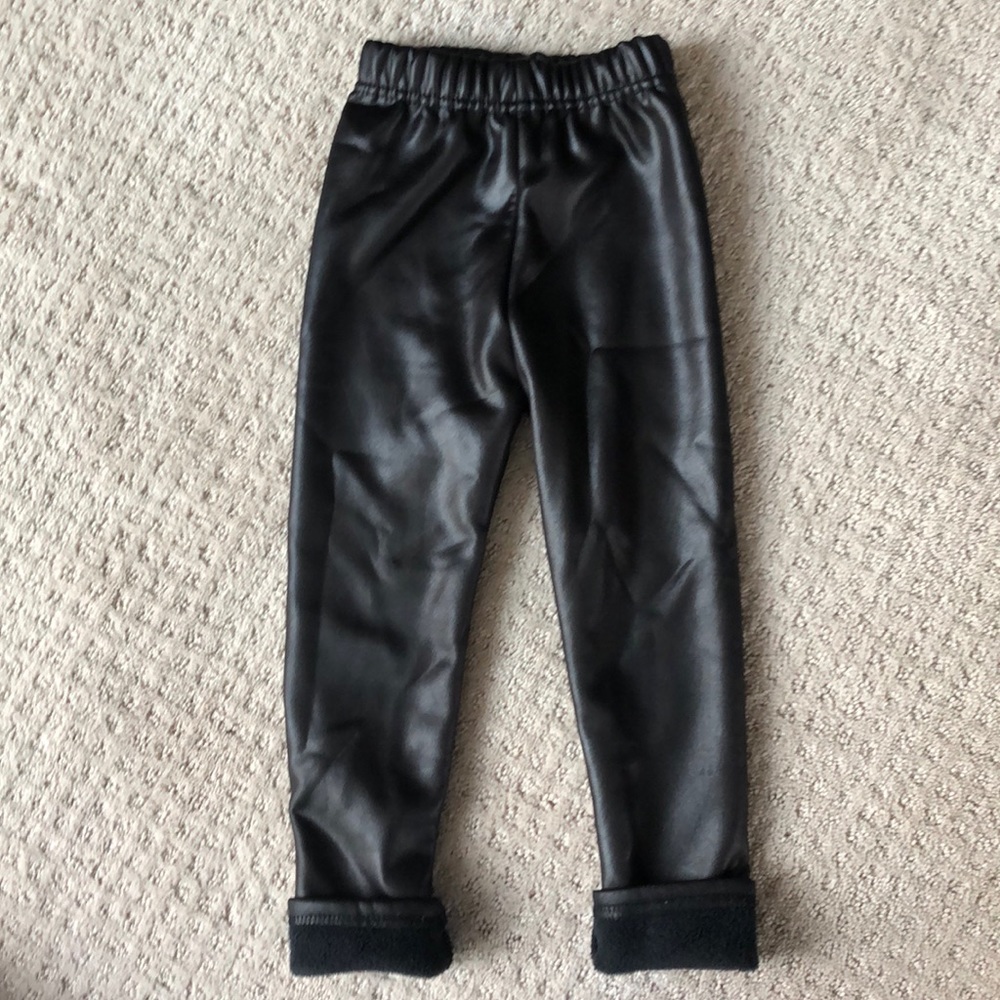 Girls faux leather fleece pants black size 2-3T